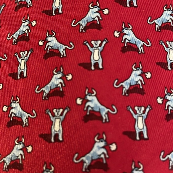 Designer necktie :  excellent pre-owned condition - Picture 2 of 5